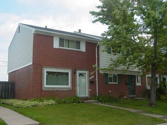 1st image of 19751 Abrahm St