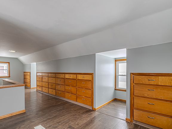 Upstairs bedroom