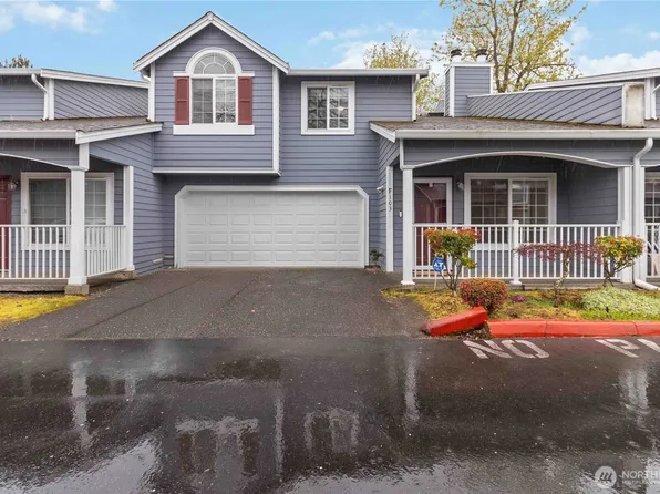10513 SE 250th Place #F103, Kent, WA 98030
