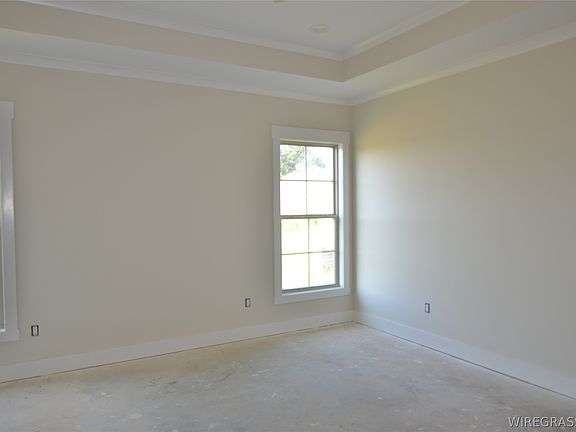 4th image of 105 Sabel Dr