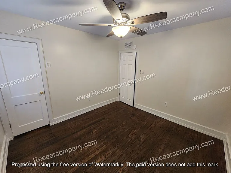9028 W Delaware Pkwy — Photo 8