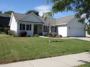 626 S Darcy Ln, Whitewater, WI 53190
