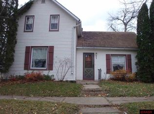 222 N Murphy St, Lake Crystal, MN 56055