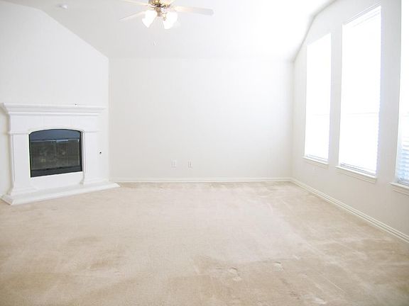 2nd image of 2716 Tradewinds Dr