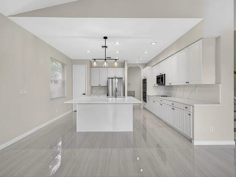 2237 SW Newport Isles Blvd — Photo 11