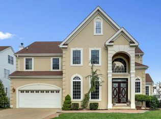 29 Bracken Ct, Howell, NJ 07731