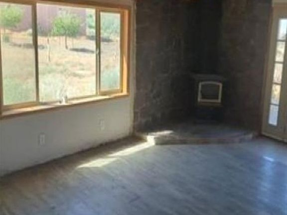 Additional Living Room