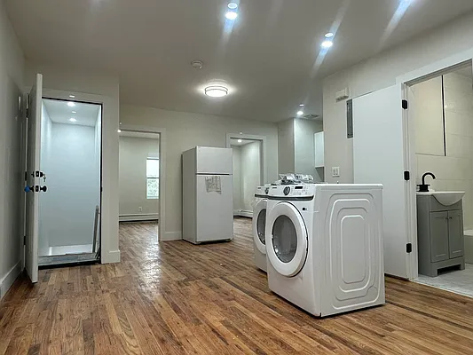 Rented by Yup Realty LLC | media 8