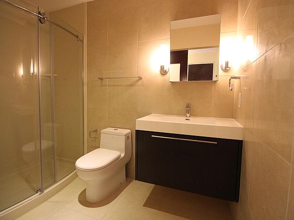 5th image of 335 N 8th St APT 203