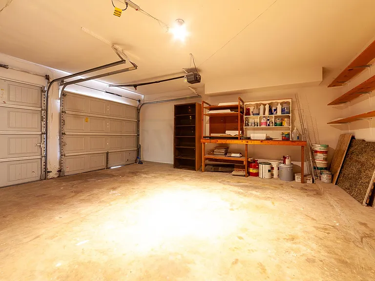 1722 Foxlake Dr — Photo 31
