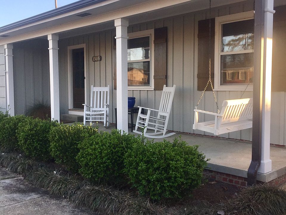1st image of 1505 Rogers Dr