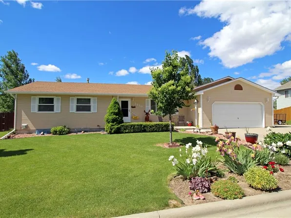 1230 Beartooth Dr, Laurel, MT 59044
