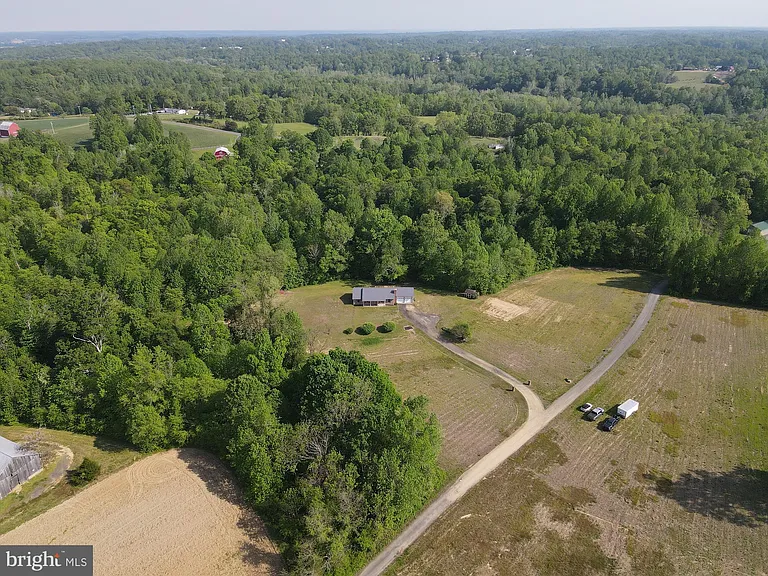 13245 Croom Rd — Photo 63