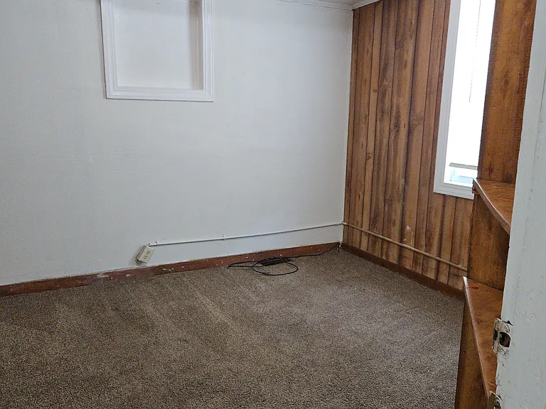 5867 Ames Rd — Photo 4