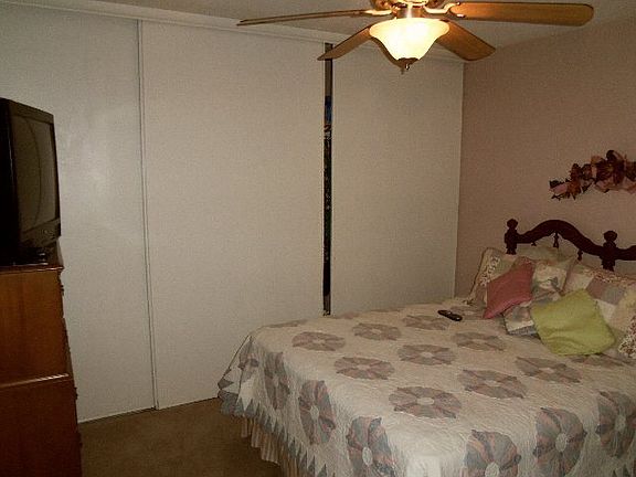 5th image of 418 Garland Dr APT 143