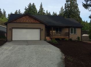 3067 Gold Crescent Crt, Camano Island, WA 98282