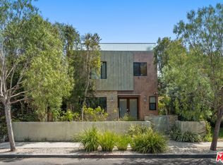 818 Crestmoore Pl, Venice, CA 90291