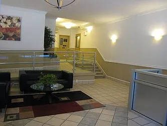 Rented by R New York