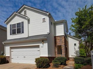 286 Hiawassee Dr, Woodstock, GA 30188