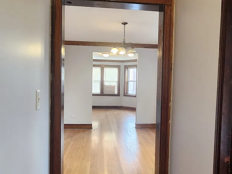 4854 W Potomac Ave #1 — Photo 11