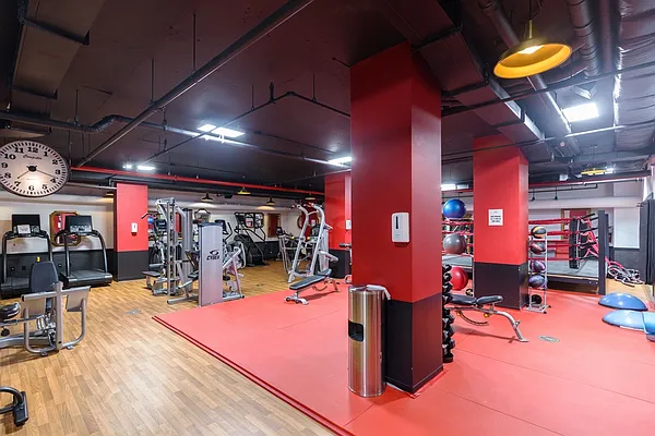 Rented by Greystar | media 28