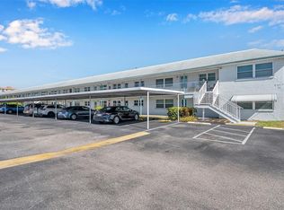 5347 81st Ln N APT 25, Saint Petersburg, FL 33709