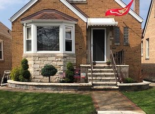 3054 N Nagle Ave, Chicago, IL 60634