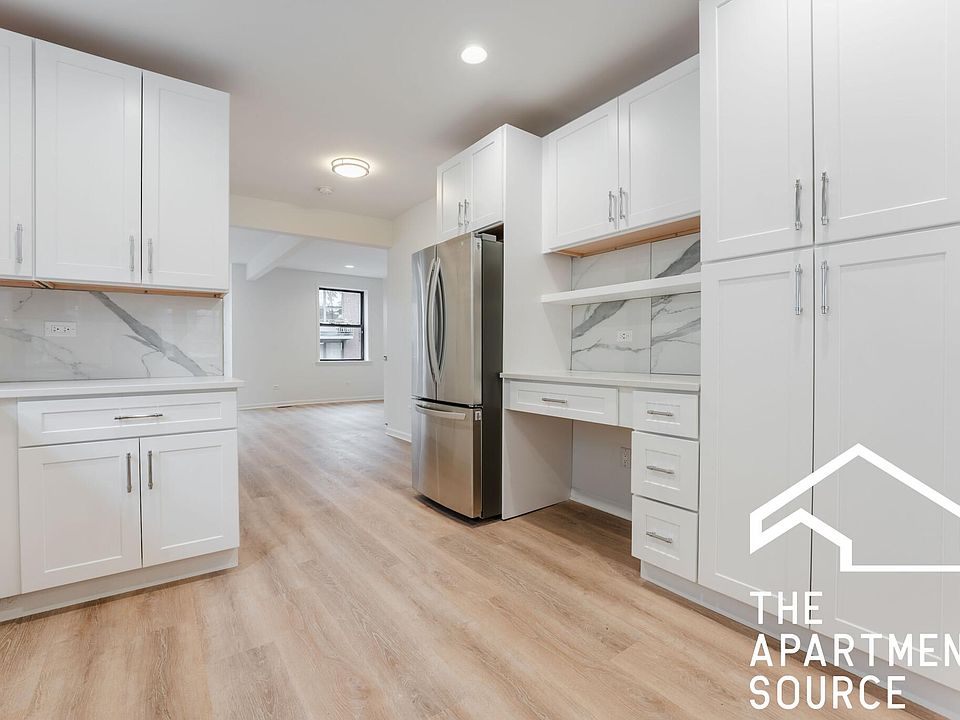 1st image of 2663 W Medill Ave