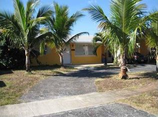 711 NW 9th Ave, Dania, FL 33004