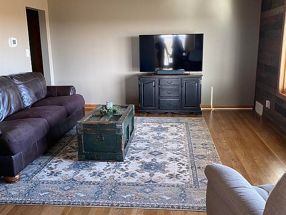 5th image of 6965 N Osage Ave