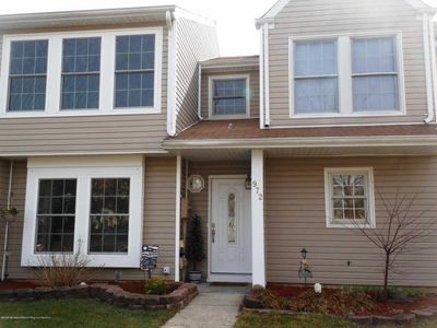 972 Jessica Ct #1000, Lakewood, NJ, 08701