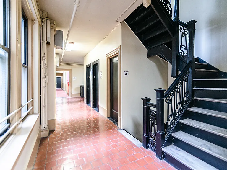 2841 Broadway #6J2 — Photo 3