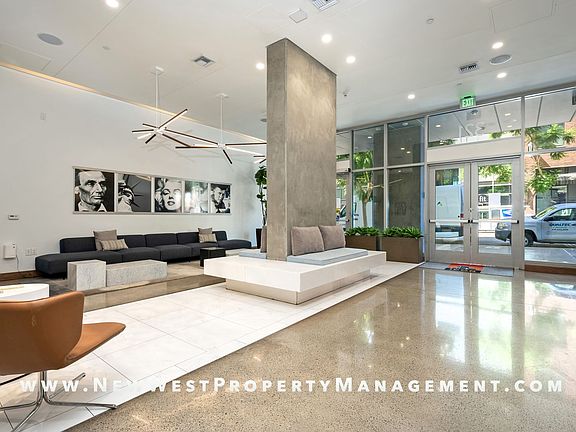 5th image of 350 11th Ave Unit 426