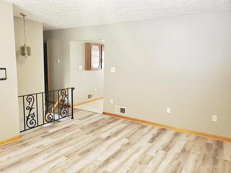 1234 Havelock Ave — Photo 3