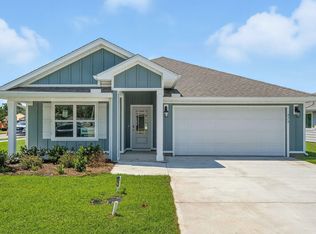 213 Cades Ct, Port Saint Joe, FL 32456