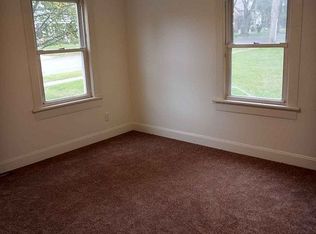 412 W Hurlbut Ave, Belvidere, IL 61008