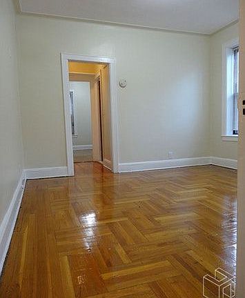 2nd image of 4326 49th St APT D4