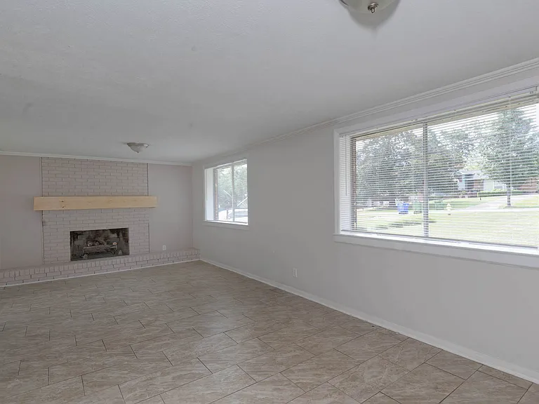 4015 Canady St — Photo 28