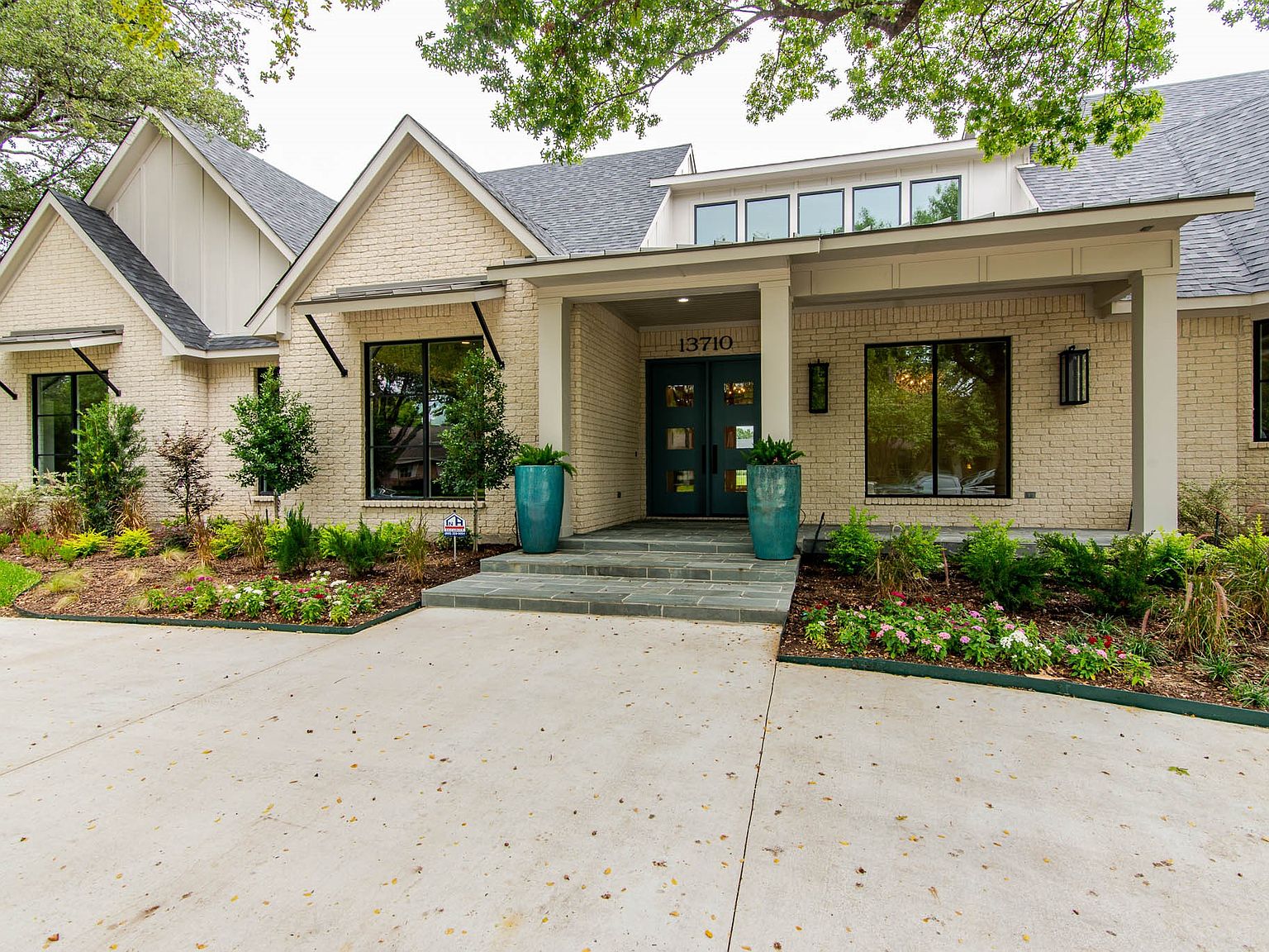 13710 Braemar Dr — Brookhaven Country Club