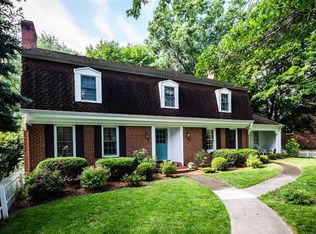 2210 Ben Franklin Dr, Pittsburgh, PA 15237