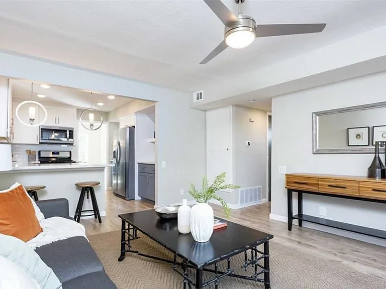 10571 Caminito Basswood — Photo 13