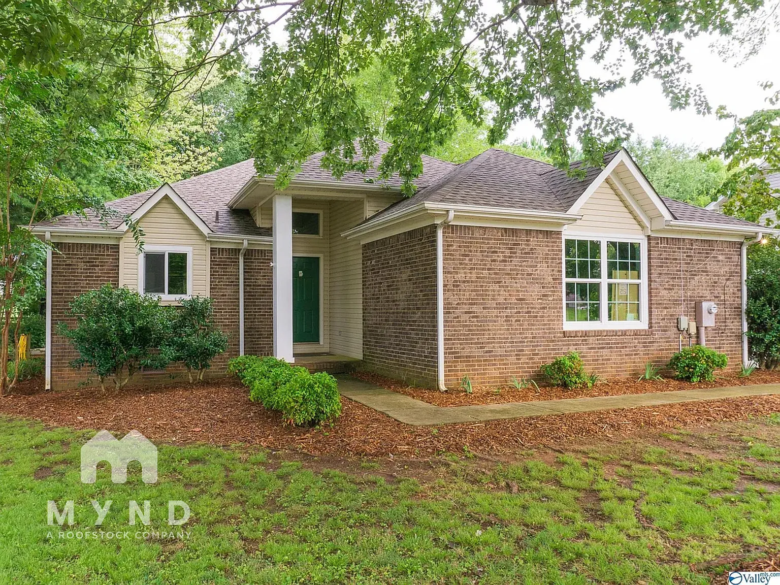 3 bed, 2.0 bath, 1540 sqft, $1,835 — Photo 1
