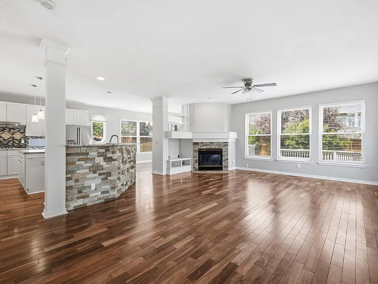 10505 White Pine Dr — Photo 7