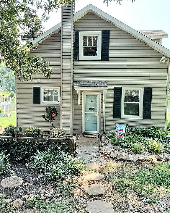 1st image of 202 Timberlake Dr