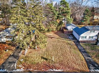 0 Westwood Dr, Troy, MI 48083