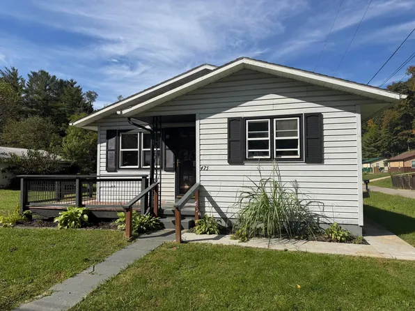 475 West St, Logan, OH 43138