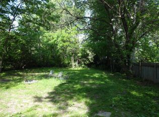 911 N 8th St, Columbia, MO 65201