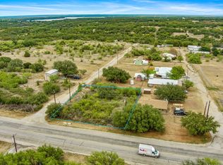 Field Dr, Brownwood, TX 76801