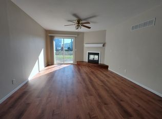 10707 N Kenwood Ave, Kansas City, MO 64155