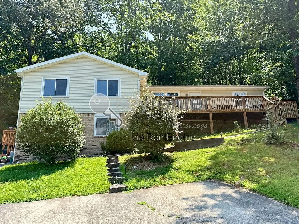 225 Cliftview Dr #A